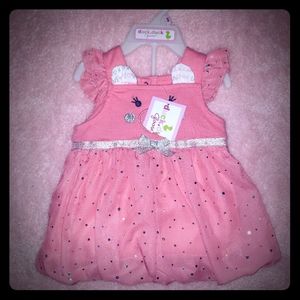 NWT Duck Duck Goose Top w/Shorts Size 12 Months